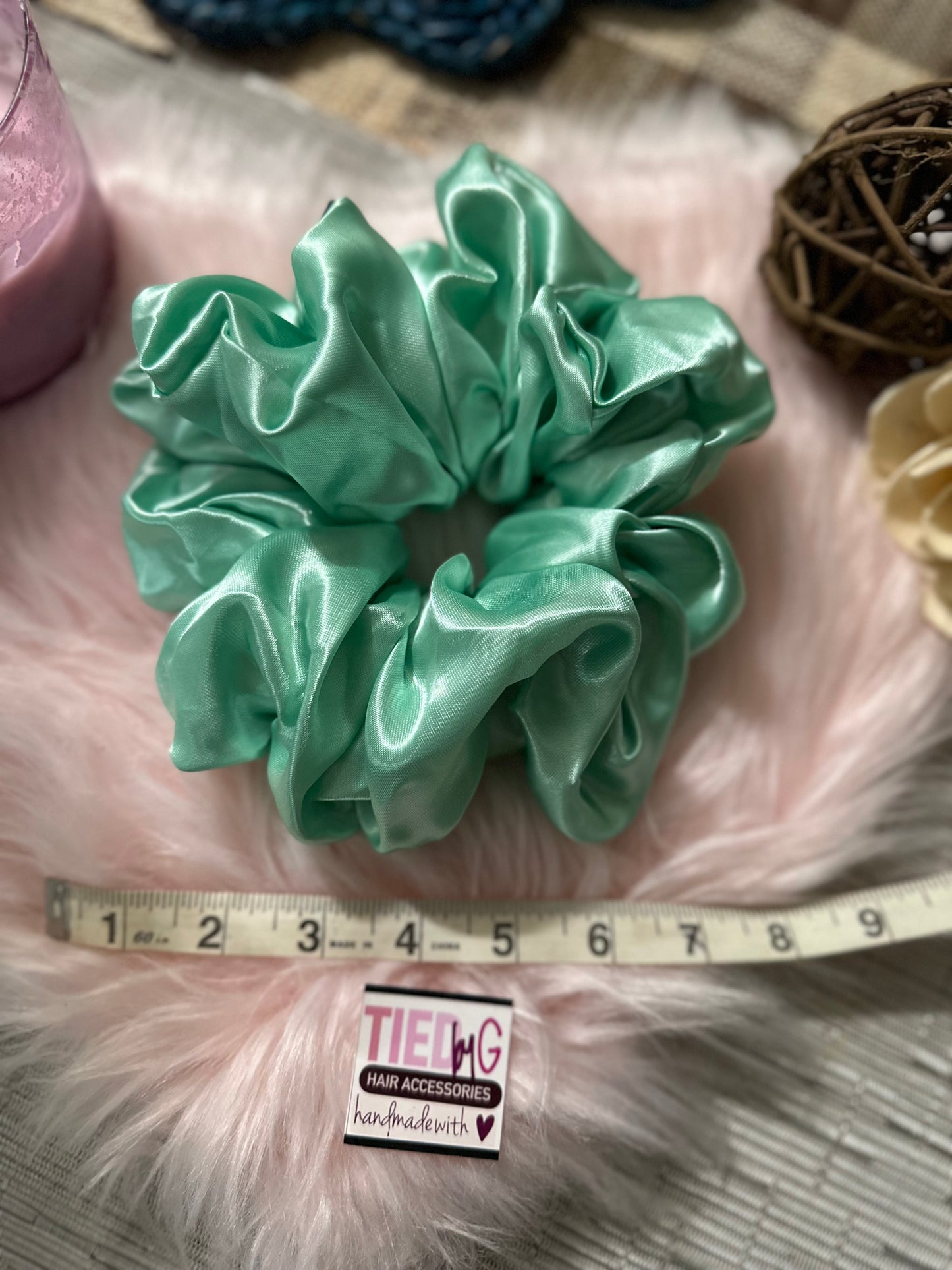 XL SCRUNCHIES - SATIN